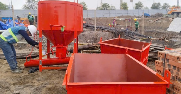 phễu bê tông 1m3 cho nhà thầu xây dựng